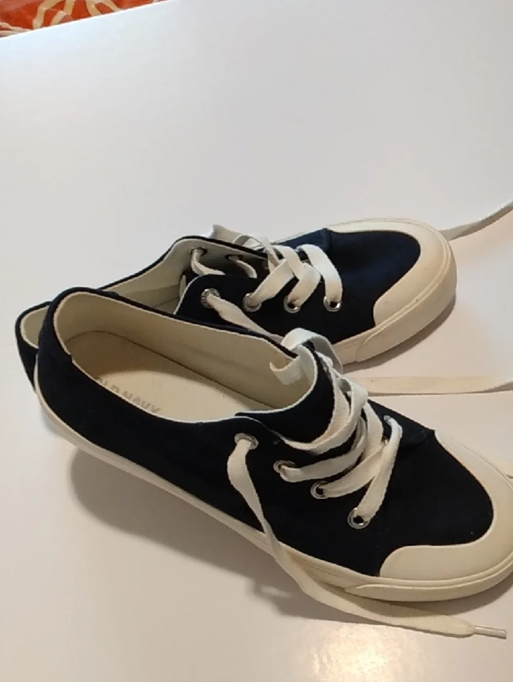 Old Navy Navy Blue and White Canvas Sneakers - Picture 4 of 4